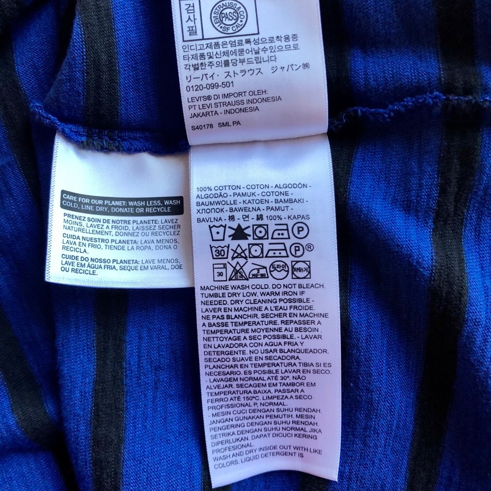 💥Host Pick 11/22/22 - Sustainable & Eco-Friendly Party💥 Levi’s Top - Picture 11 of 12